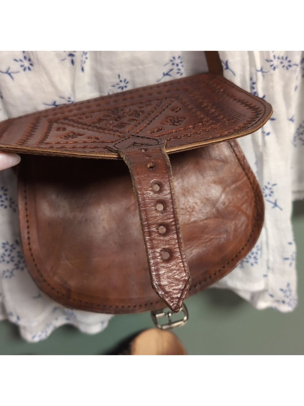 Tooled Mini Leather Vintage Buckled Saddle Bag - Picture 12 of 15